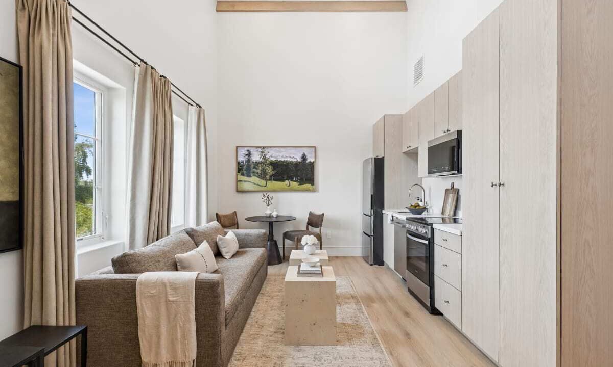 Photo of Livingroom in Oak Park