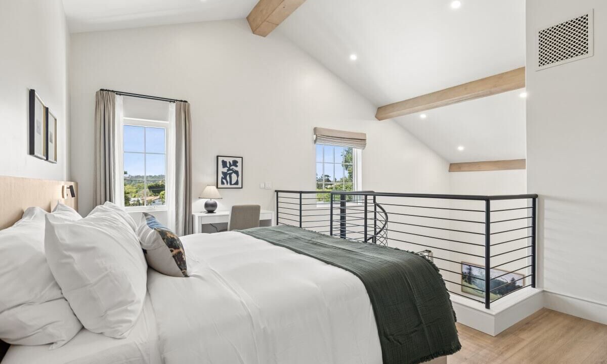 Photo of Bedroom in Oak Park