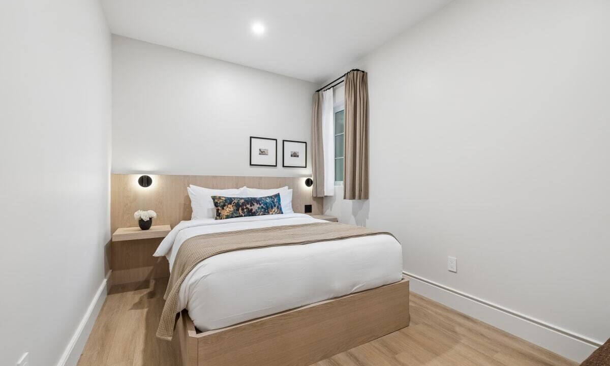 Photo of Bedroom in Oak Park