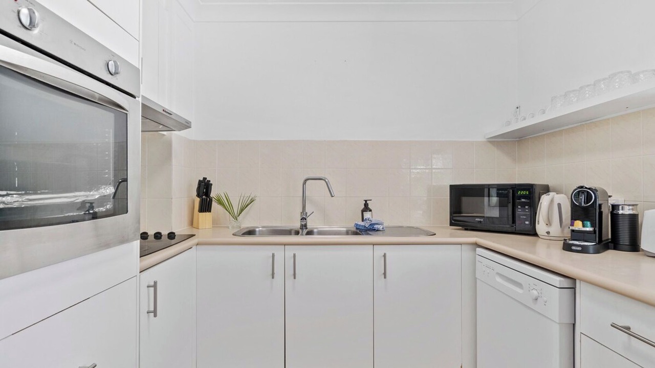 Photo of Kitchen in Surfers Paradise