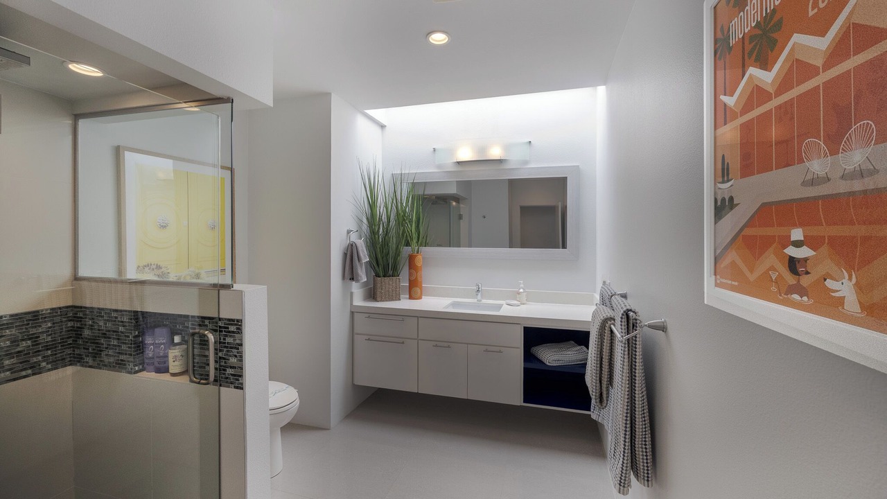 Photo of Bathroom in Araby Commons