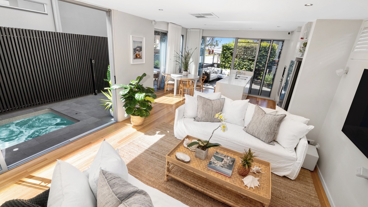 Photo of Livingroom in New Farm
