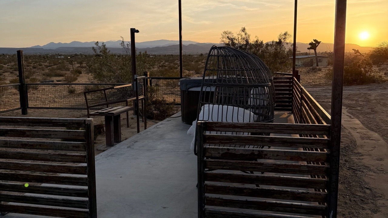 Photo of Patio Balcony in Landers