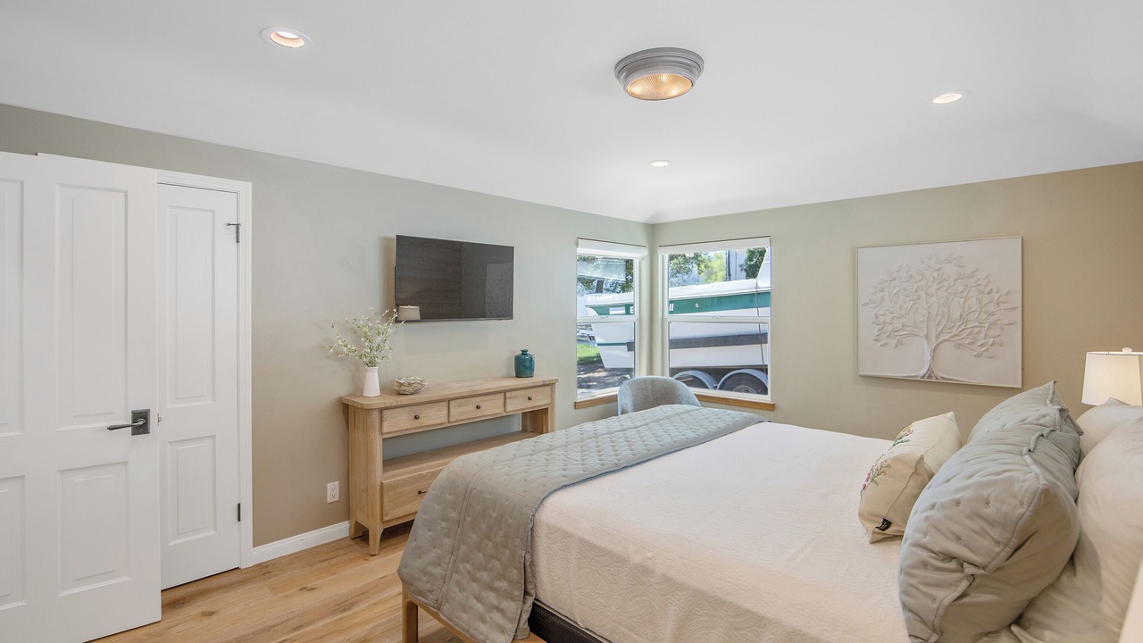 Photo of Bedroom in Thousand Oaks