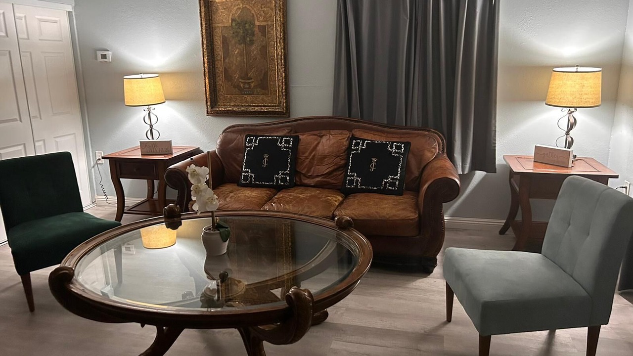 Photo of Livingroom in Sunrise Manor