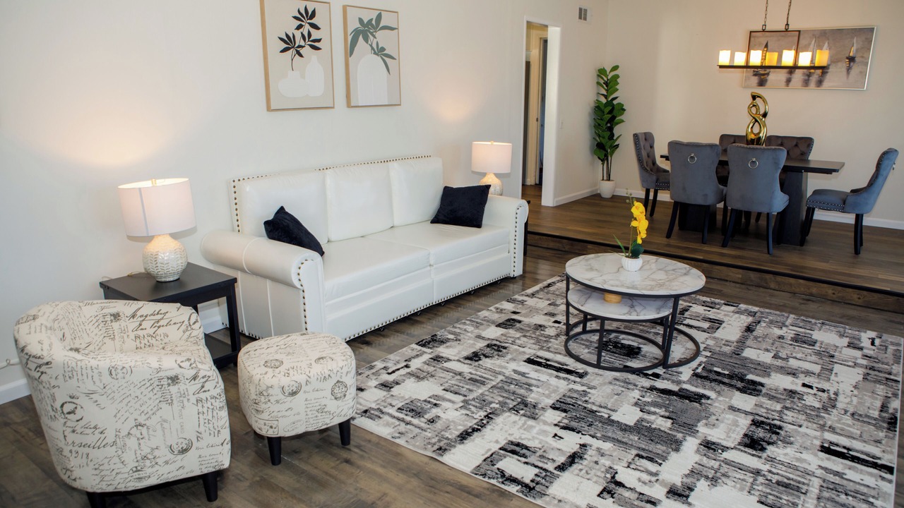 Photo of Livingroom in Thousand Oaks