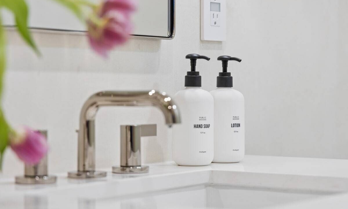 Photo of Bathroom in Oak Park