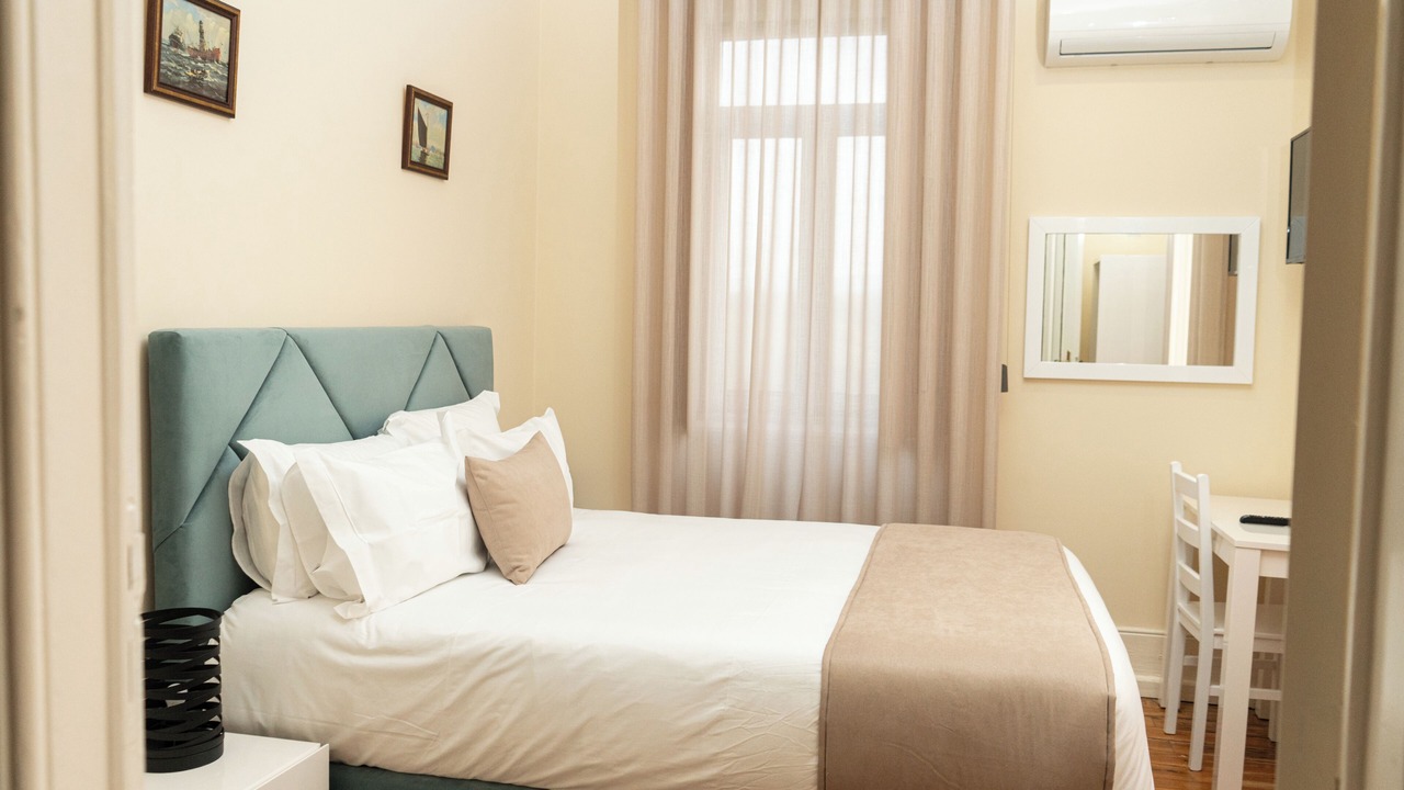 Photo of Bedroom in Oliveira do Hospital