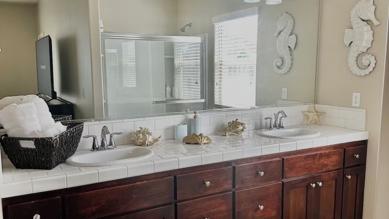 Photo of Bathroom in Pumpkin Center