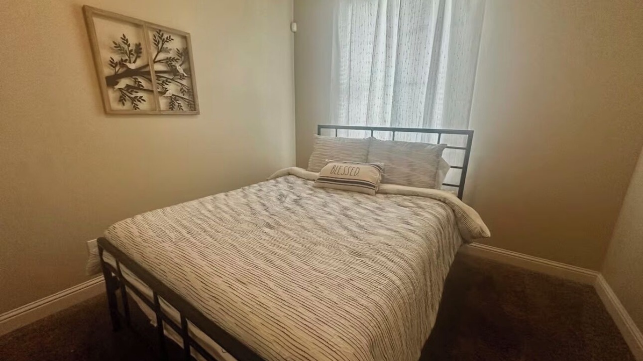Photo of Bedroom in Pumpkin Center