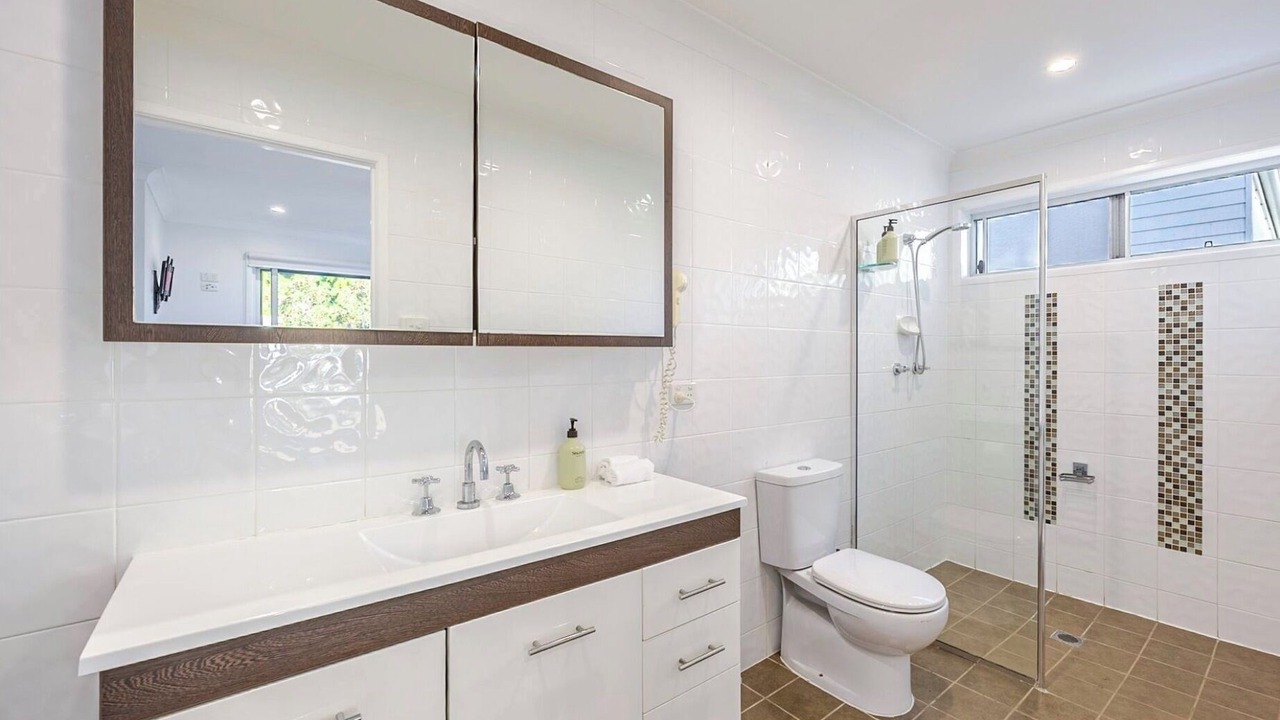 Photo of Bathroom in Broadbeach Waters