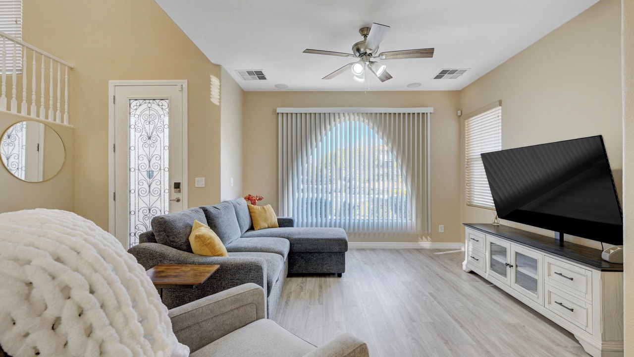 Photo of Livingroom in Summerlin West