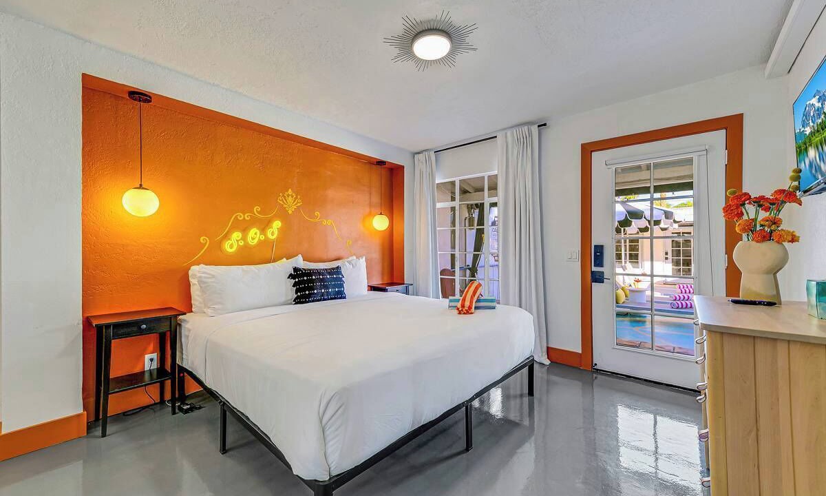 Photo of Bedroom in Tahquitz River Estates