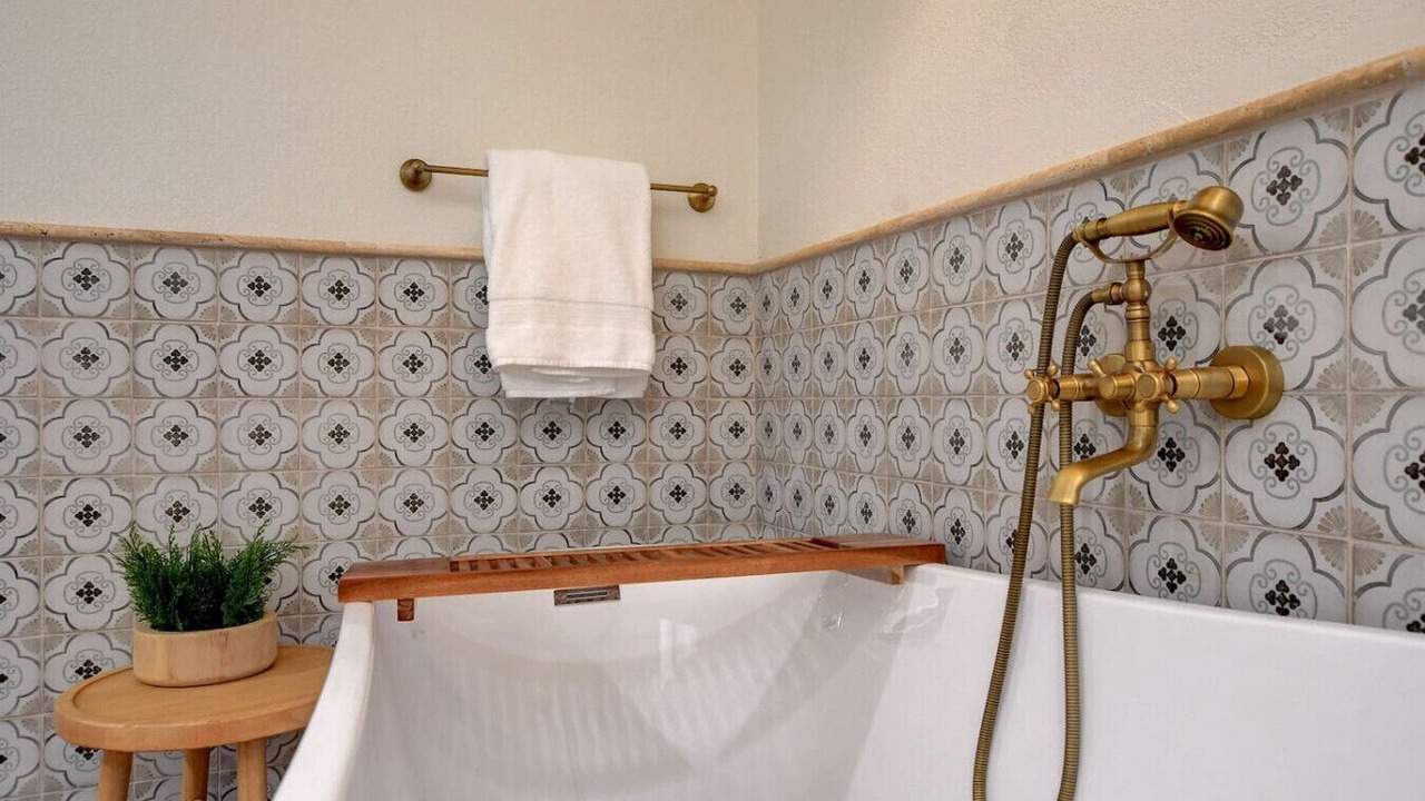 Photo of Bathroom in Paradise