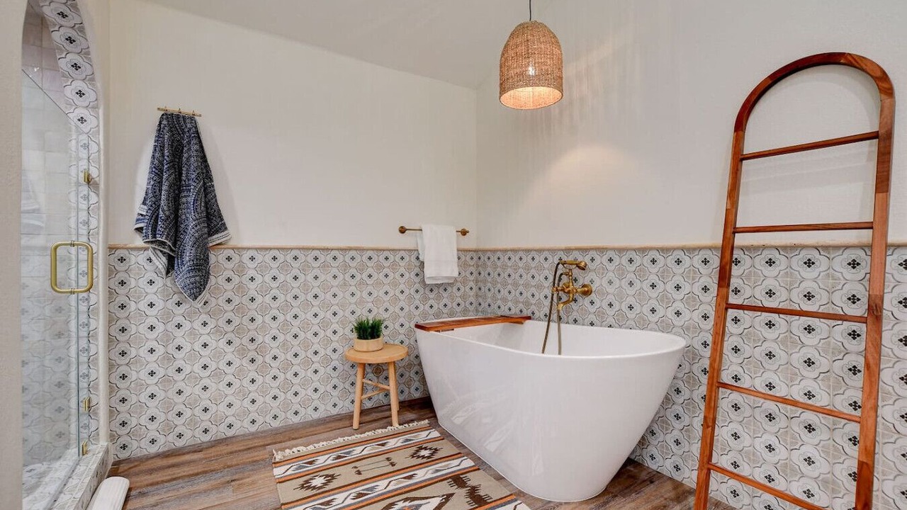 Photo of Bathroom in Paradise