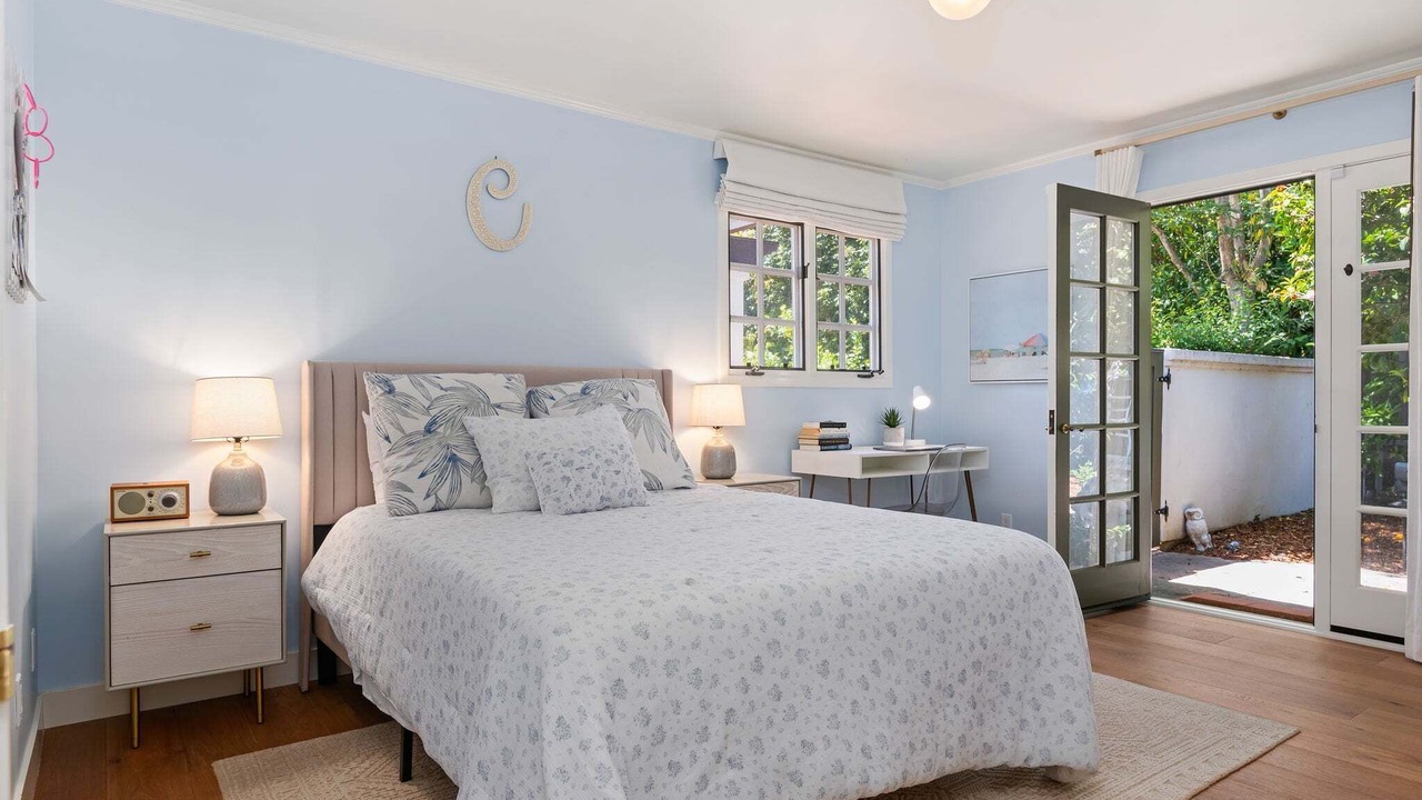 Photo of Bedroom in Hedgerow