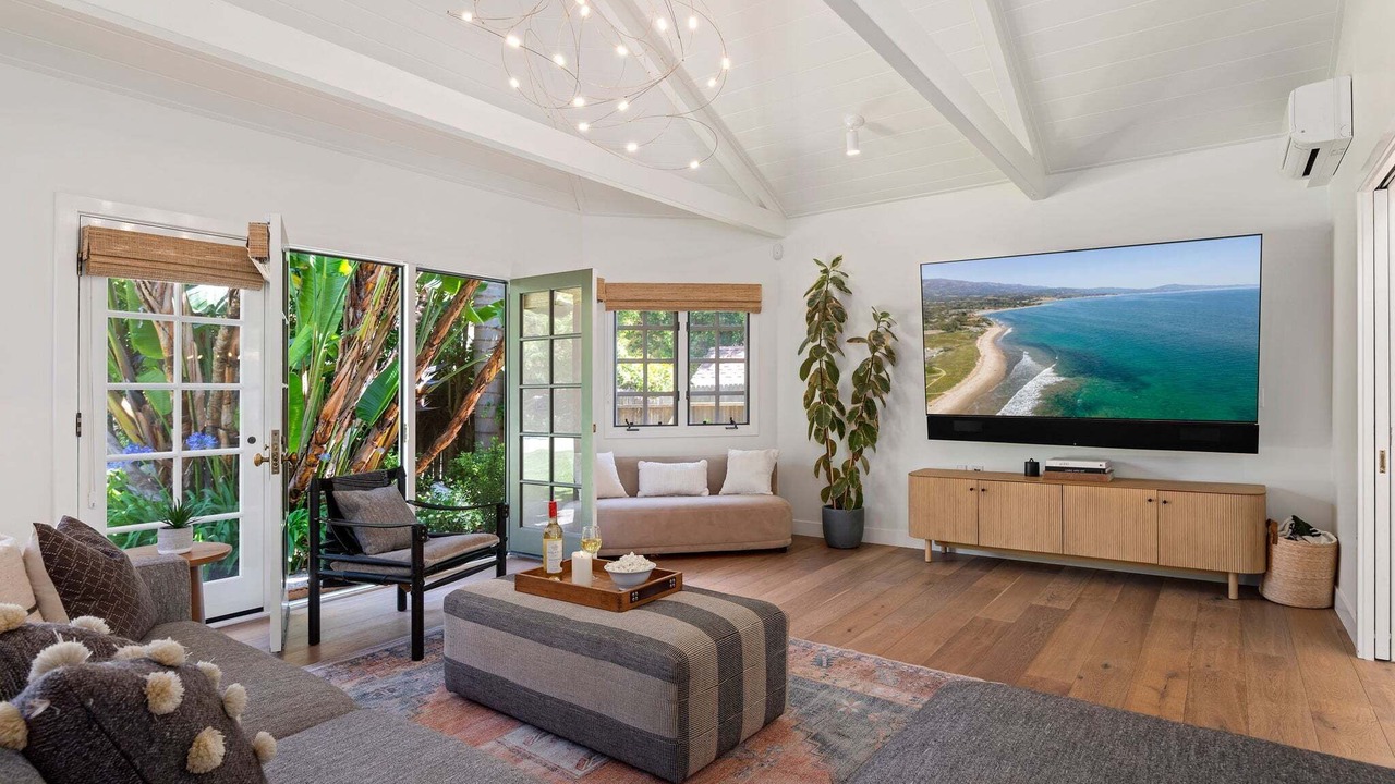 Photo of Bedroom in Hedgerow