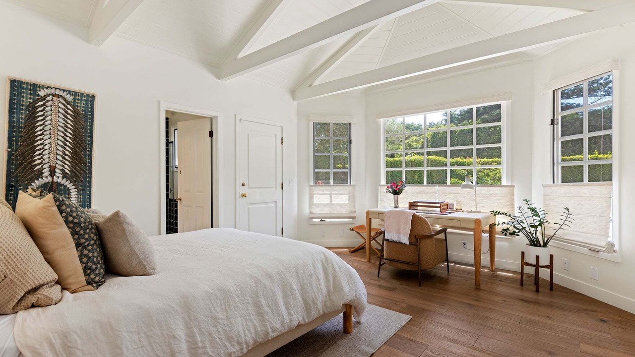 Photo of Bedroom in Hedgerow