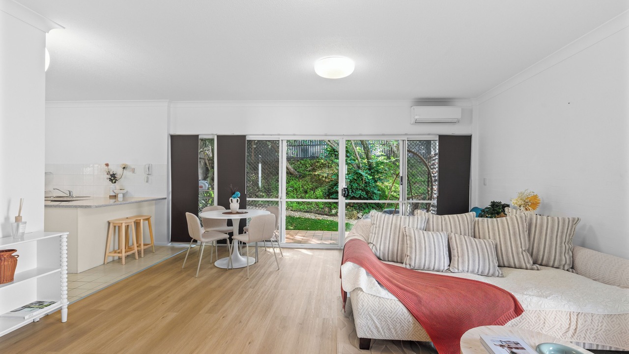 Photo of Livingroom in Indooroopilly