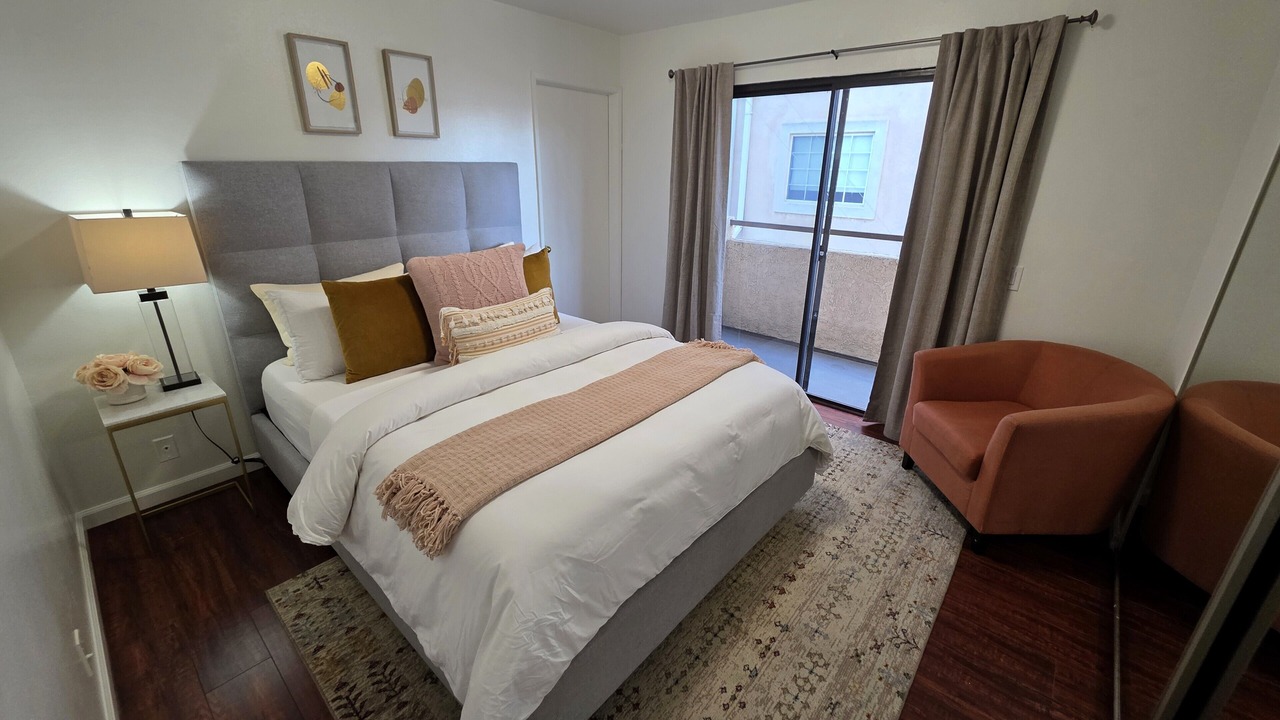 Photo of Bedroom in Beverly Hills