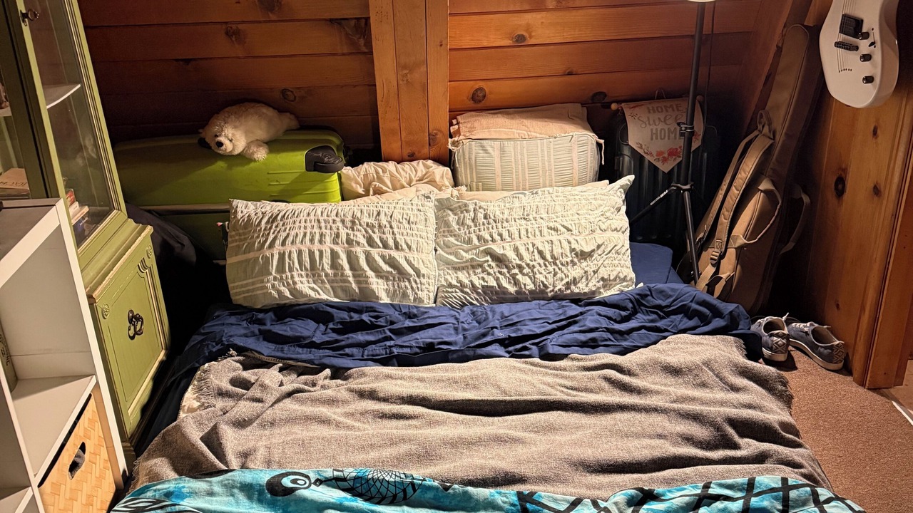 Photo of Bedroom in Frazier Park
