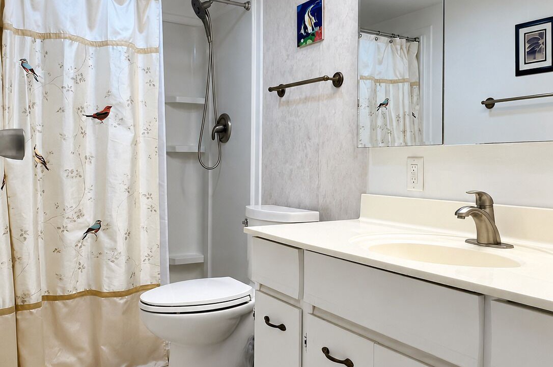 Photo of Bathroom in Kihei