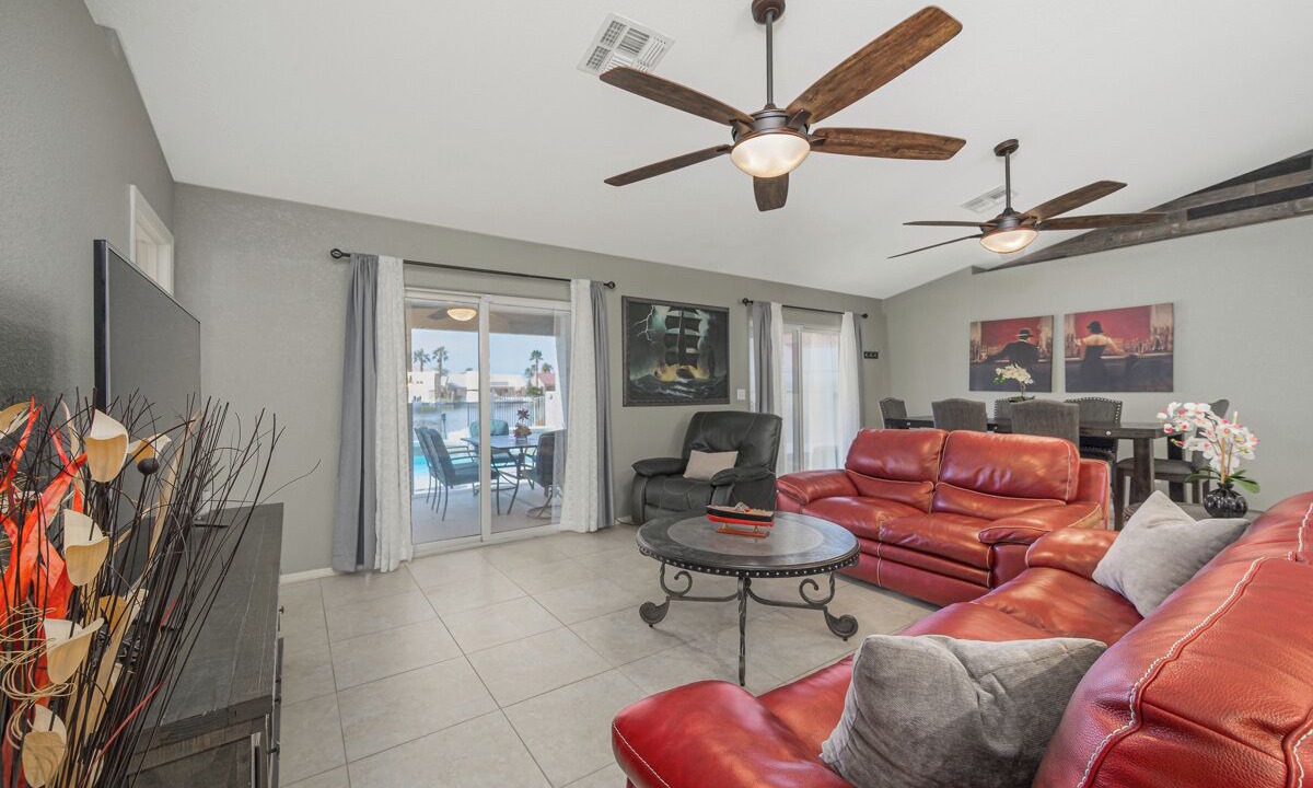 Photo of Livingroom in Fort Mohave