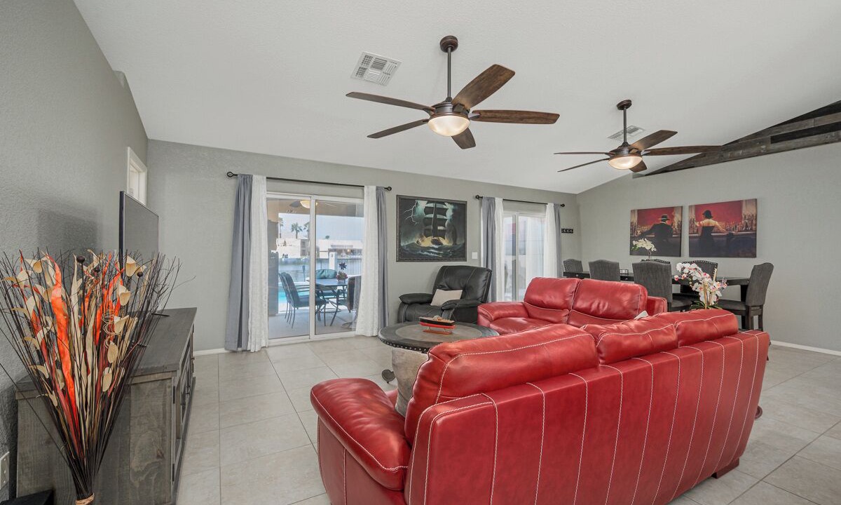 Photo of Livingroom in Fort Mohave