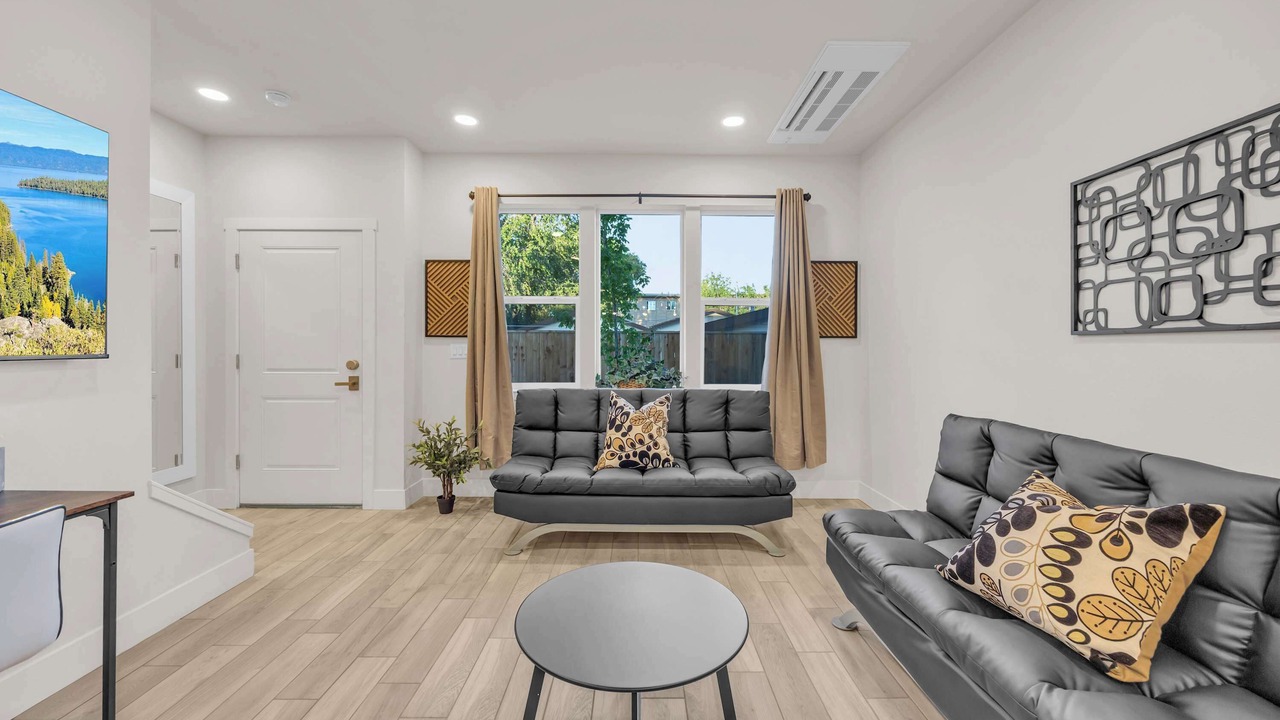 Photo of Livingroom in Reno/Tahoe Airport