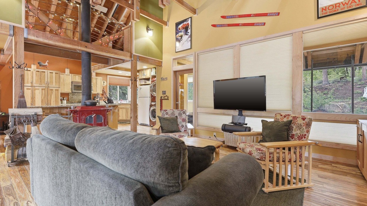 Photo of Bedroom in Bear Valley