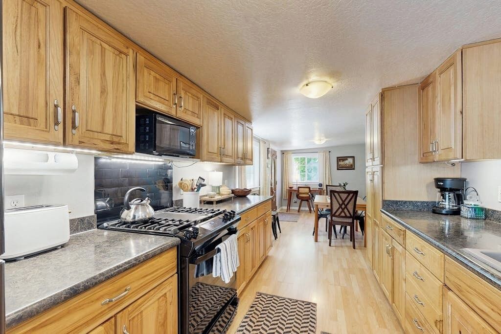 Photo of Kitchen in Hathaway Pines
