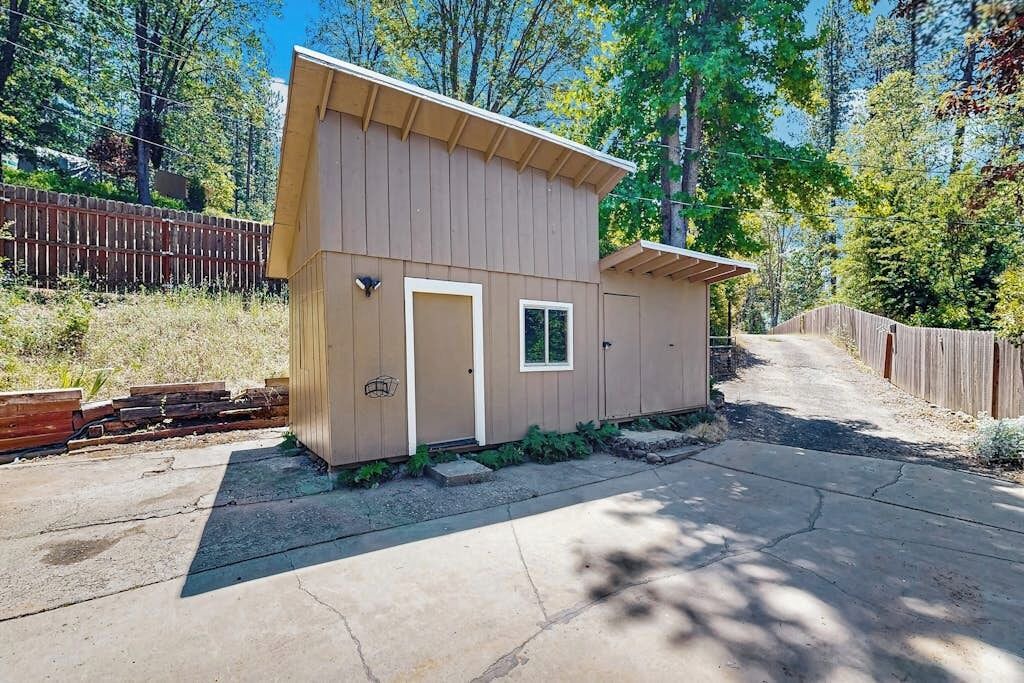 Photo of Outdoor in Hathaway Pines