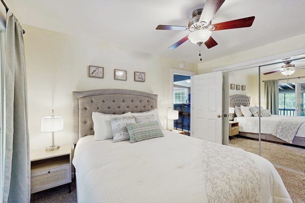Photo of Bedroom in Hathaway Pines