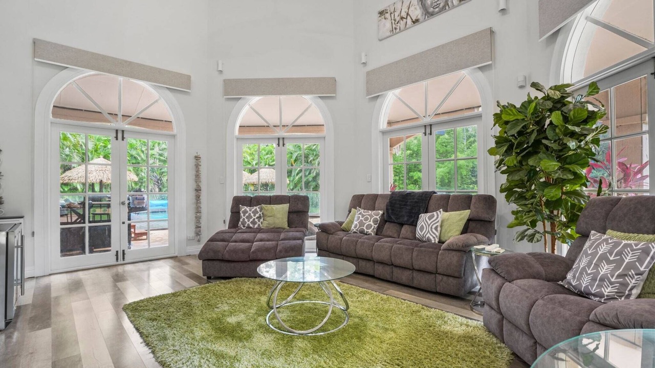 Photo of Livingroom in Chapel Hill