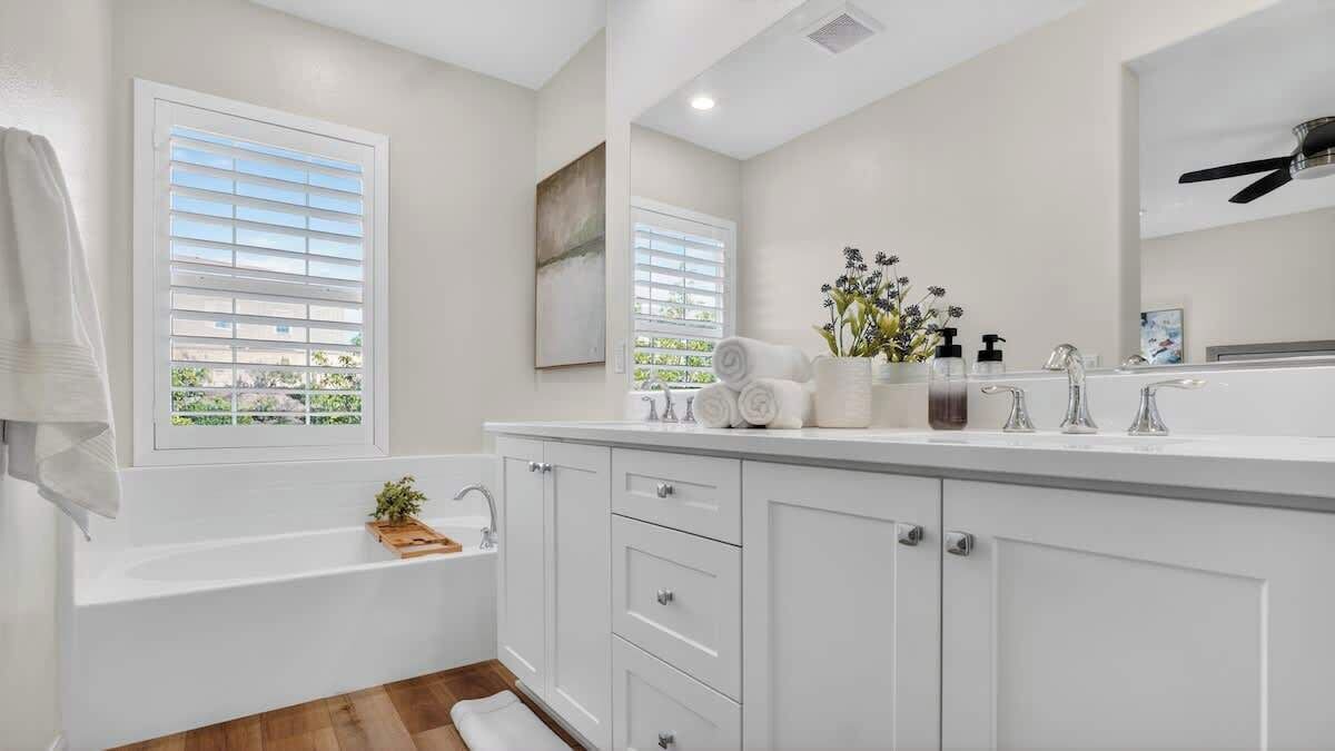Photo of Bathroom in Santa Clarita