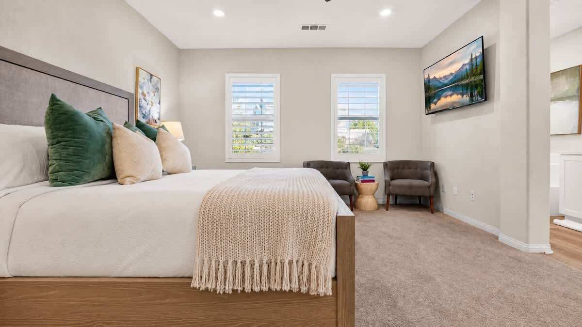 Photo of Bedroom in Santa Clarita