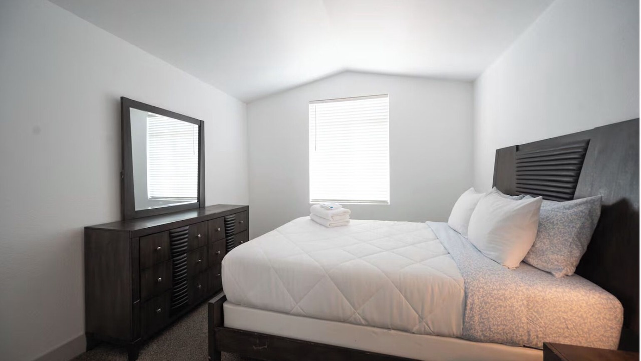 Photo of Bedroom in Summerlin