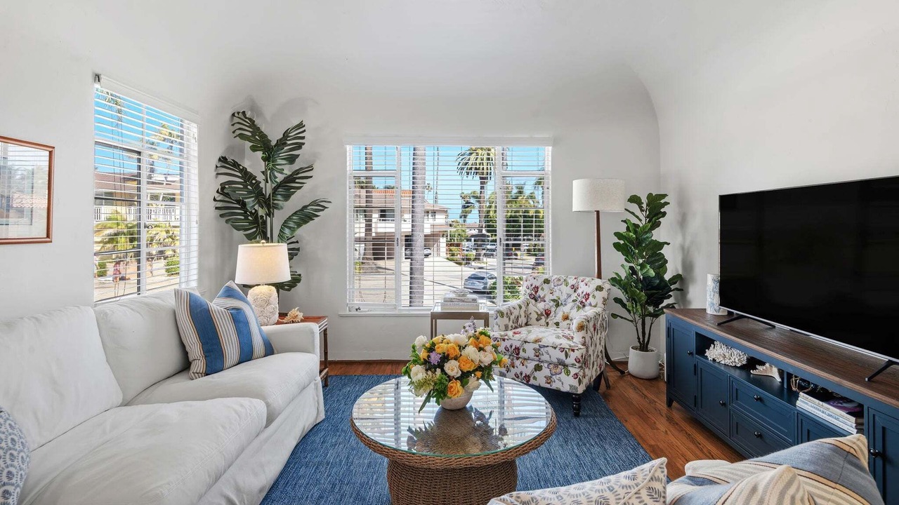 Photo of Livingroom in West Beach