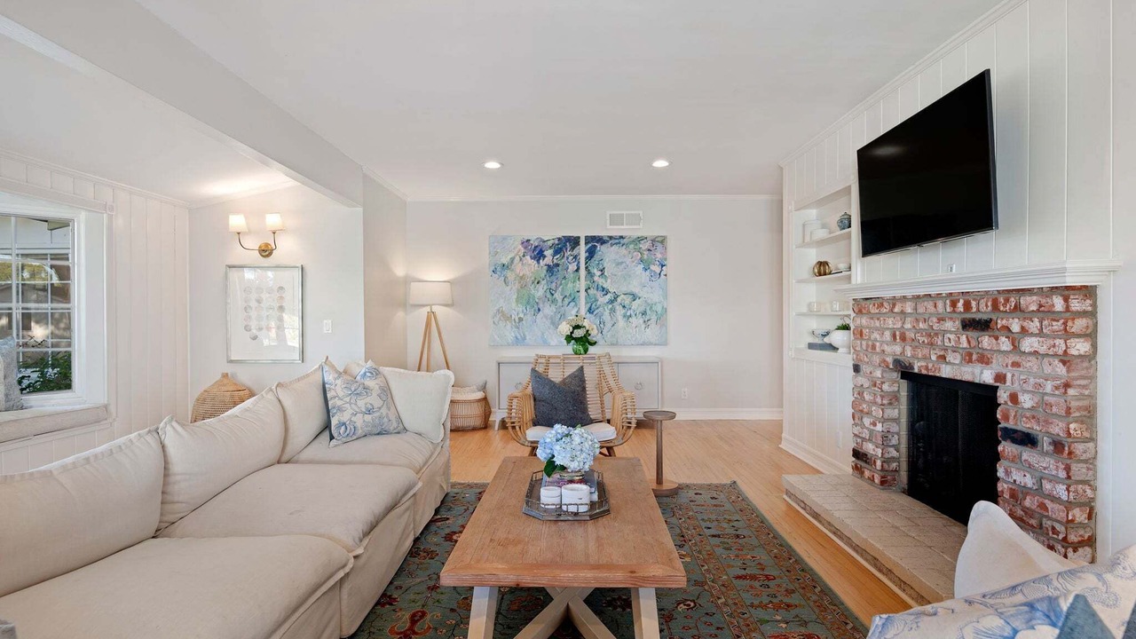 Photo of Livingroom in Montecito