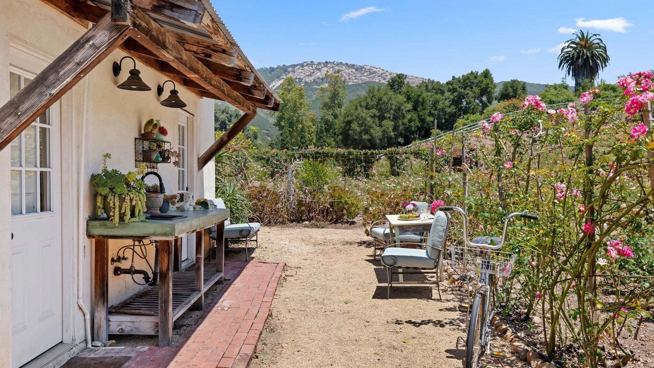 Photo of Outdoor in Carpinteria
