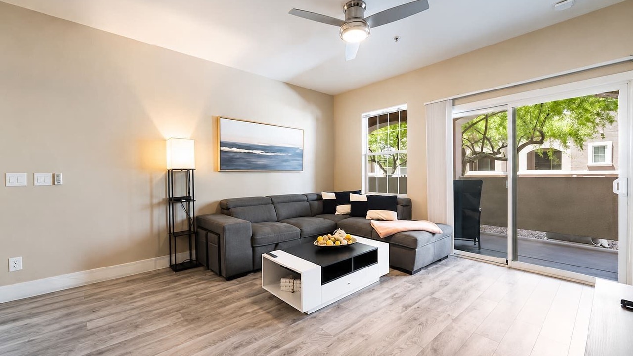 Photo of Livingroom in Rhodes Ranch