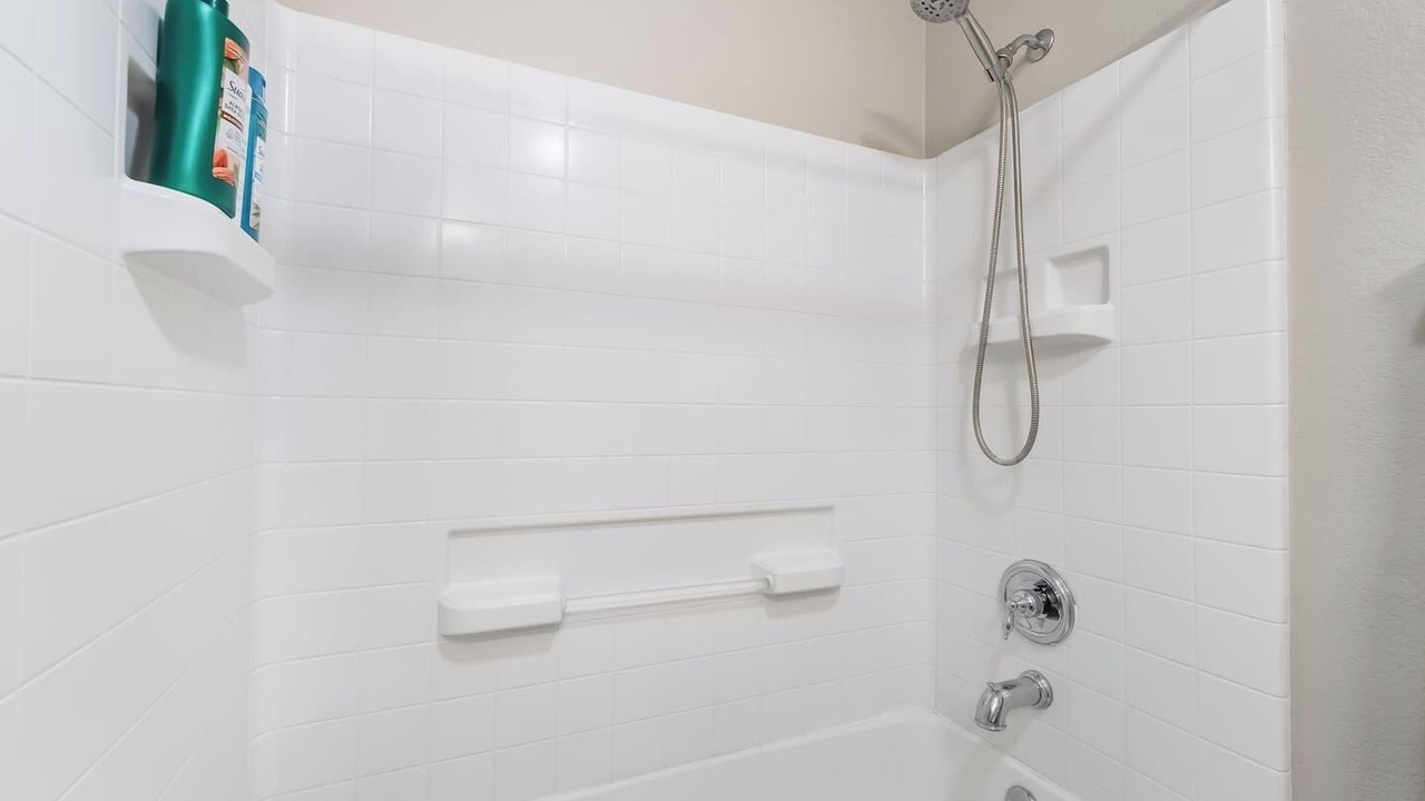 Photo of Bathroom in Rhodes Ranch