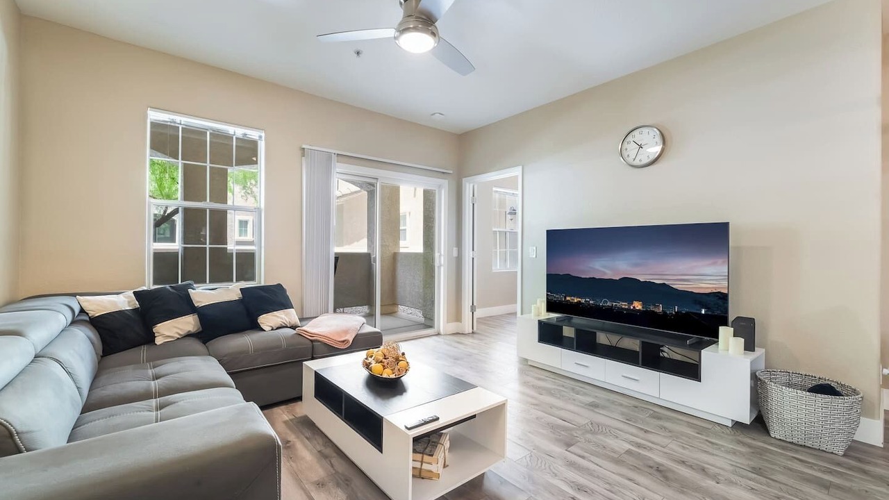 Photo of Livingroom in Rhodes Ranch