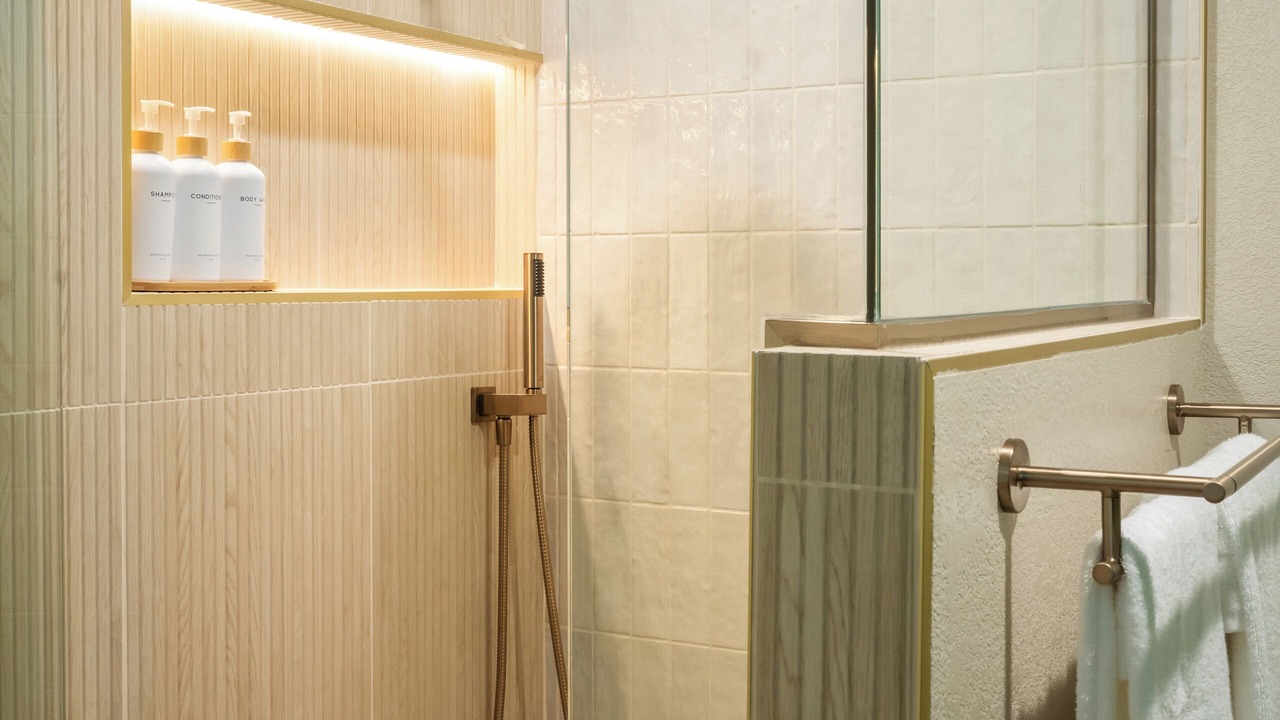 Photo of Bathroom in Parker Strip