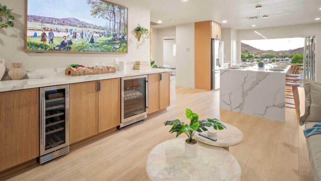Photo of Livingroom in Parker Strip