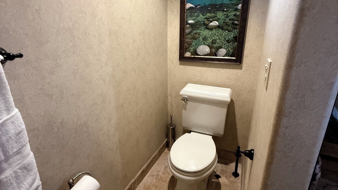 Photo of Bathroom in Lincoln Park