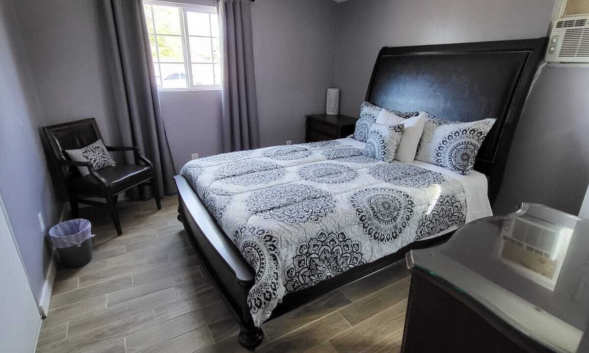Photo of Bedroom in Palmdale