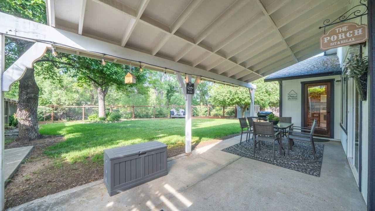 Photo of Outdoor in North Hilltop