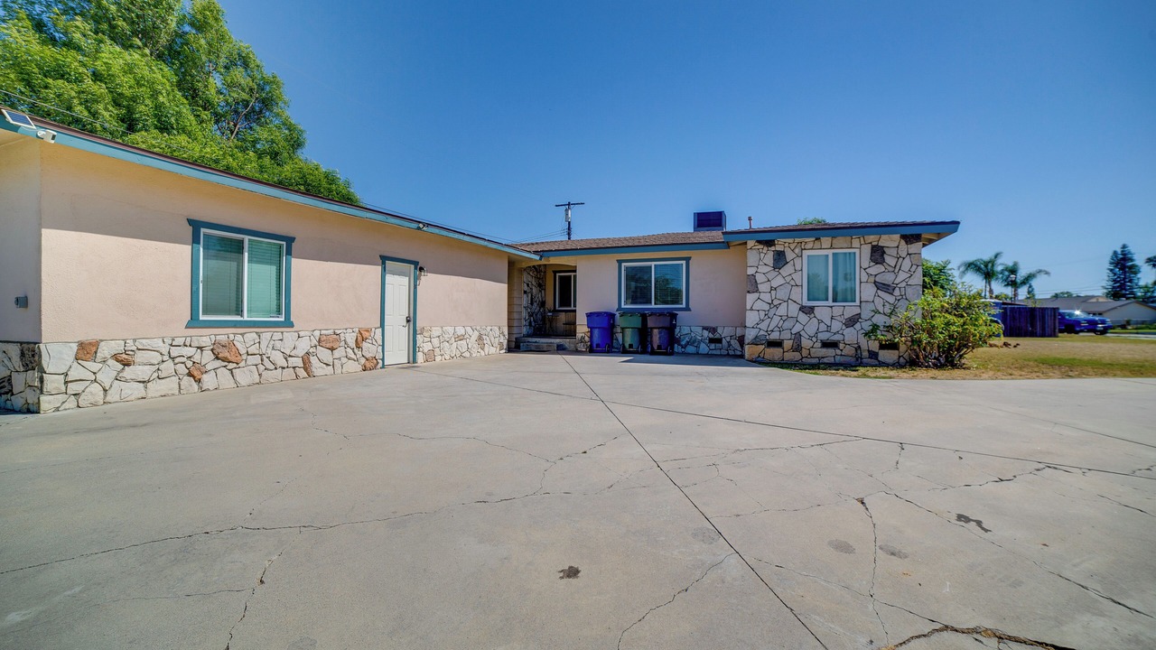 Photo of Outdoor in Riverside