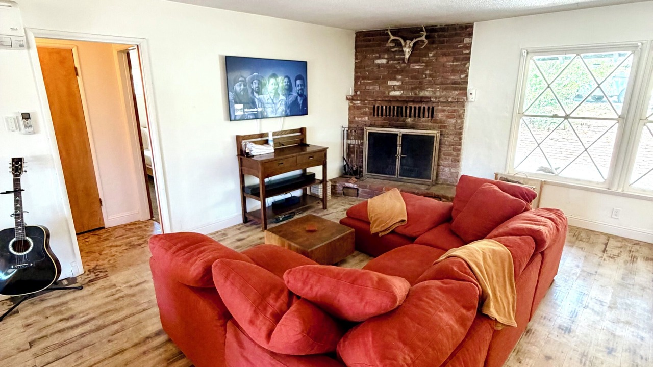 Photo of Livingroom in Wishon